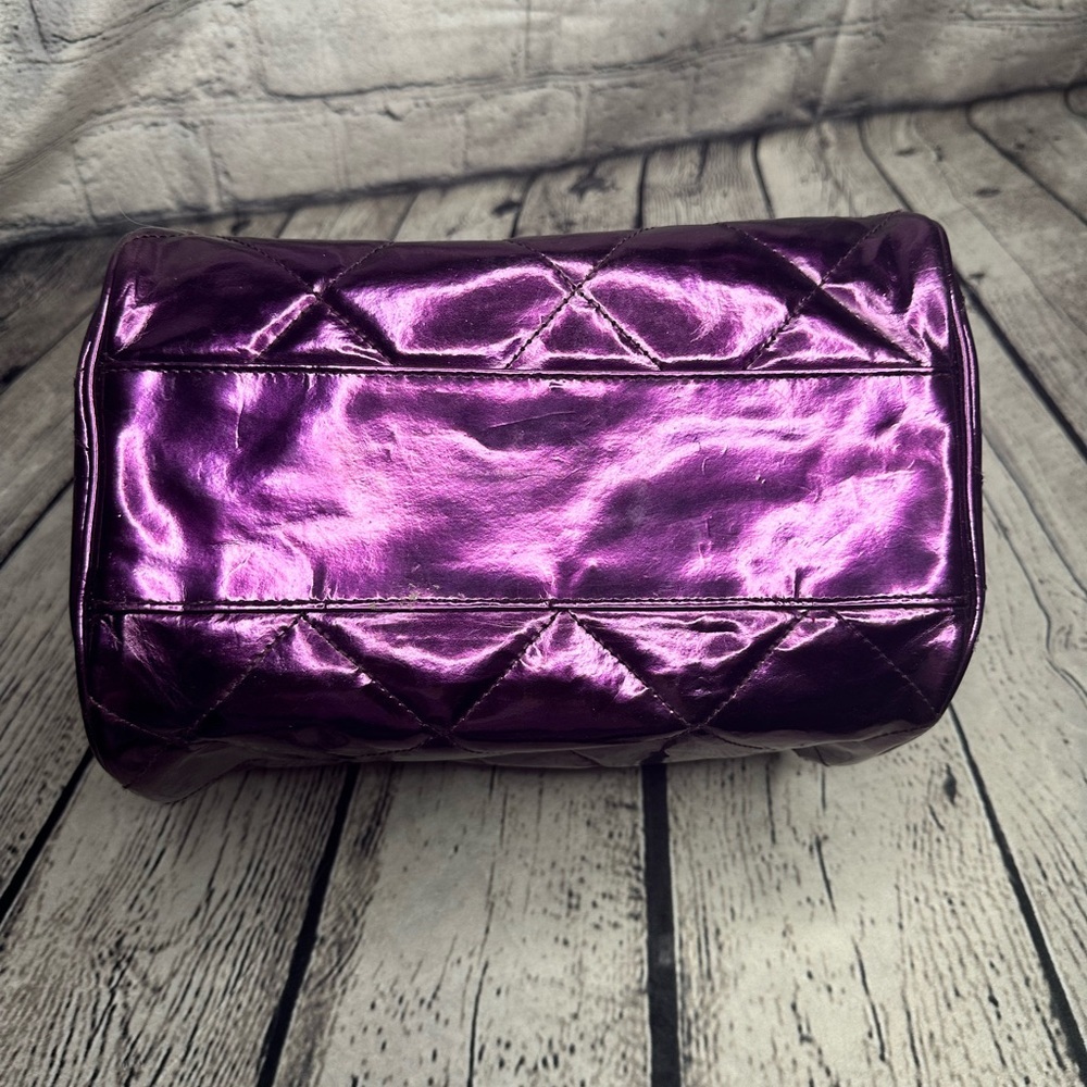 Justin Bieber Bag Quilted Satchel Gold Chain Large Handbag Make Up Shiny Purple - Picture 7 of 7
